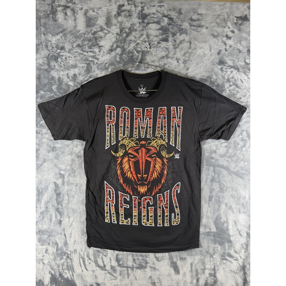 WWE Roman Reigns Shirt Mens Large Black Tribal Lion Graphic Wrestling Tee